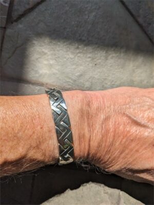 BraceletSilveronHand